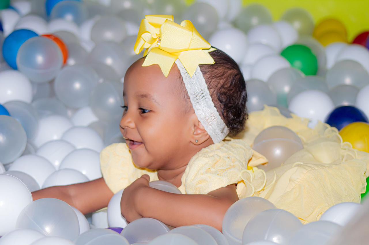 Quézia Paiva comemora 1 ano de Maria Alice em grande estilo Quézia Paiva comemora 1 ano de Maria Alice em grande estilo