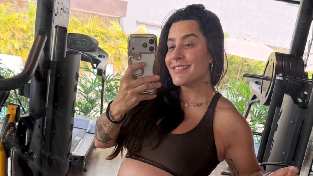 Lauana Prado repercute nas redes ao mostrar rotina de treinos durante a gravidez Lauana Prado repercute nas redes ao mostrar rotina de treinos durante a gravidez