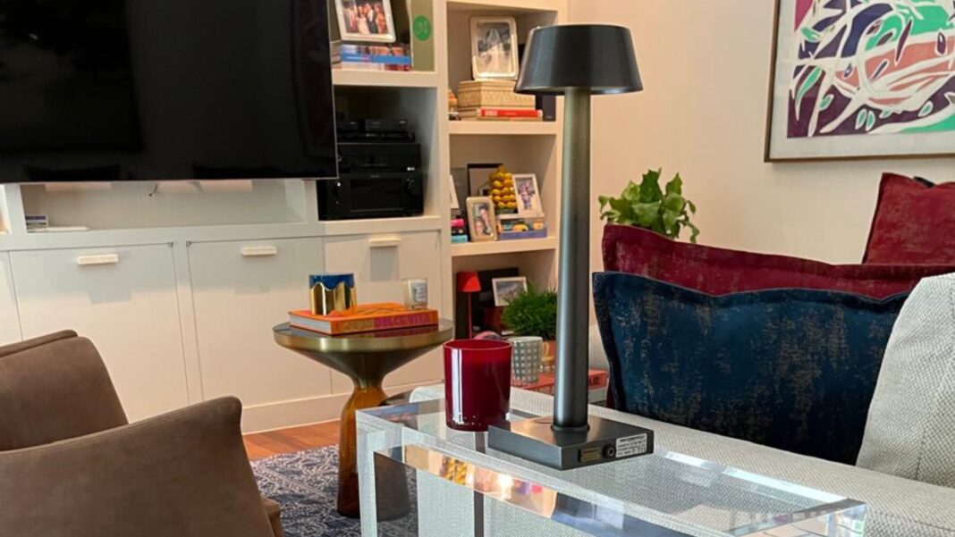 Como a busca por amplitude transformou o acrílico em protagonista do design de luxo Como a busca por amplitude transformou o acrílico em protagonista do design de luxo